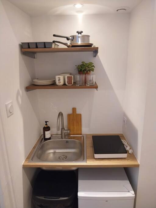 Appartement Place Des Terreaux Лион Екстериор снимка