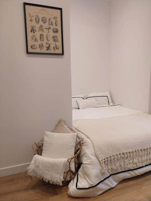 Appartement Place Des Terreaux Лион Екстериор снимка